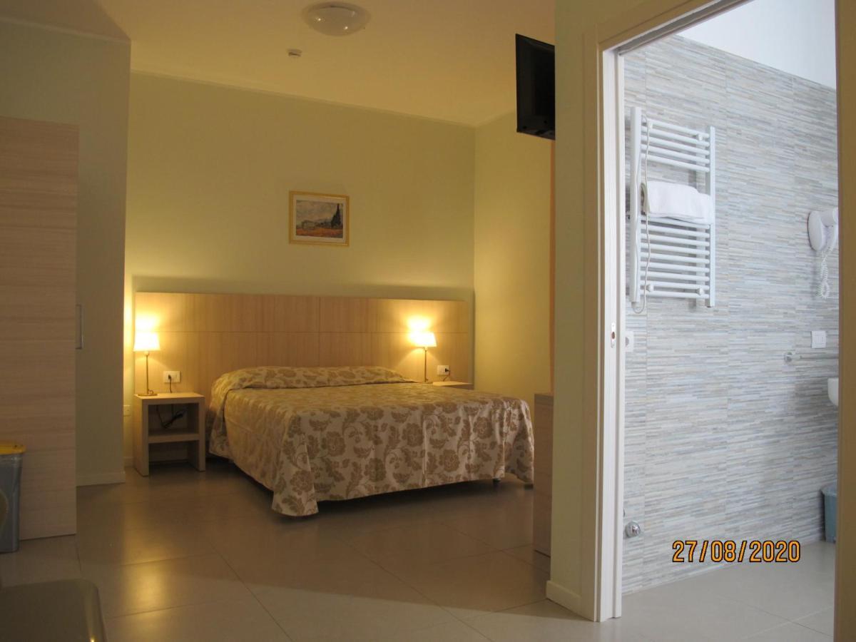 Santa Barbara Hotel & Apartments Bellaria-Igea Marina Zewnętrze zdjęcie