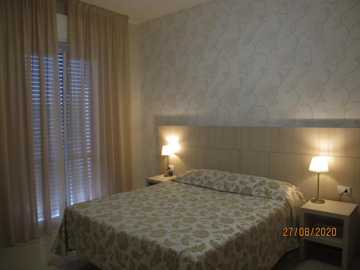 Santa Barbara Hotel & Apartments Bellaria-Igea Marina Zewnętrze zdjęcie