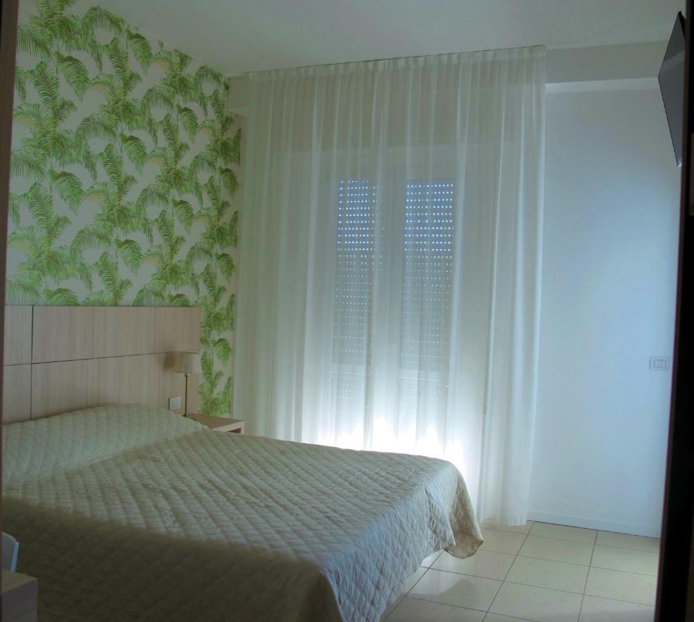 Santa Barbara Hotel & Apartments Bellaria-Igea Marina Zewnętrze zdjęcie