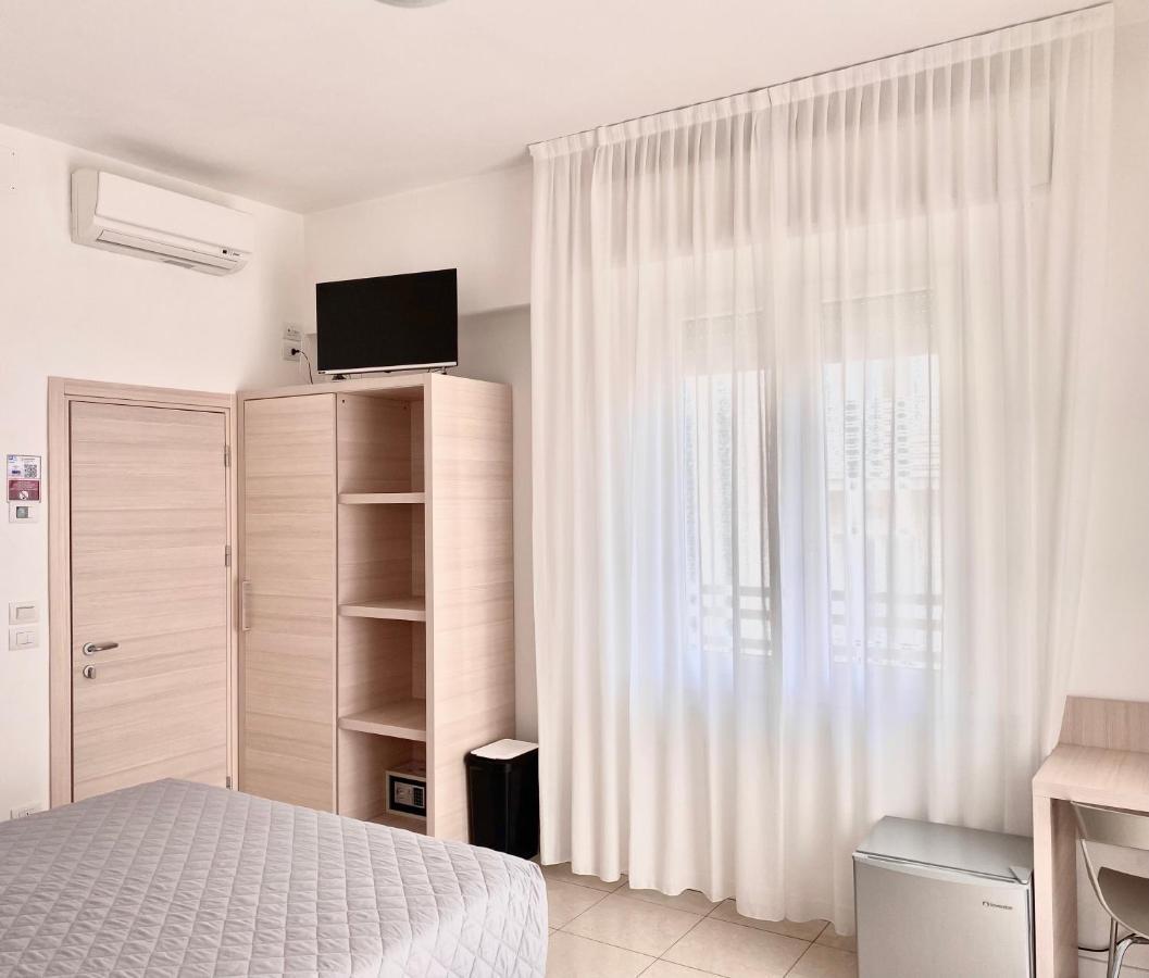 Santa Barbara Hotel & Apartments Bellaria-Igea Marina Zewnętrze zdjęcie