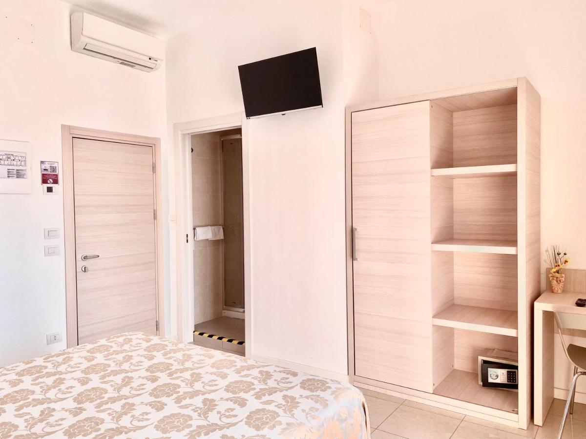 Santa Barbara Hotel & Apartments Bellaria-Igea Marina Zewnętrze zdjęcie