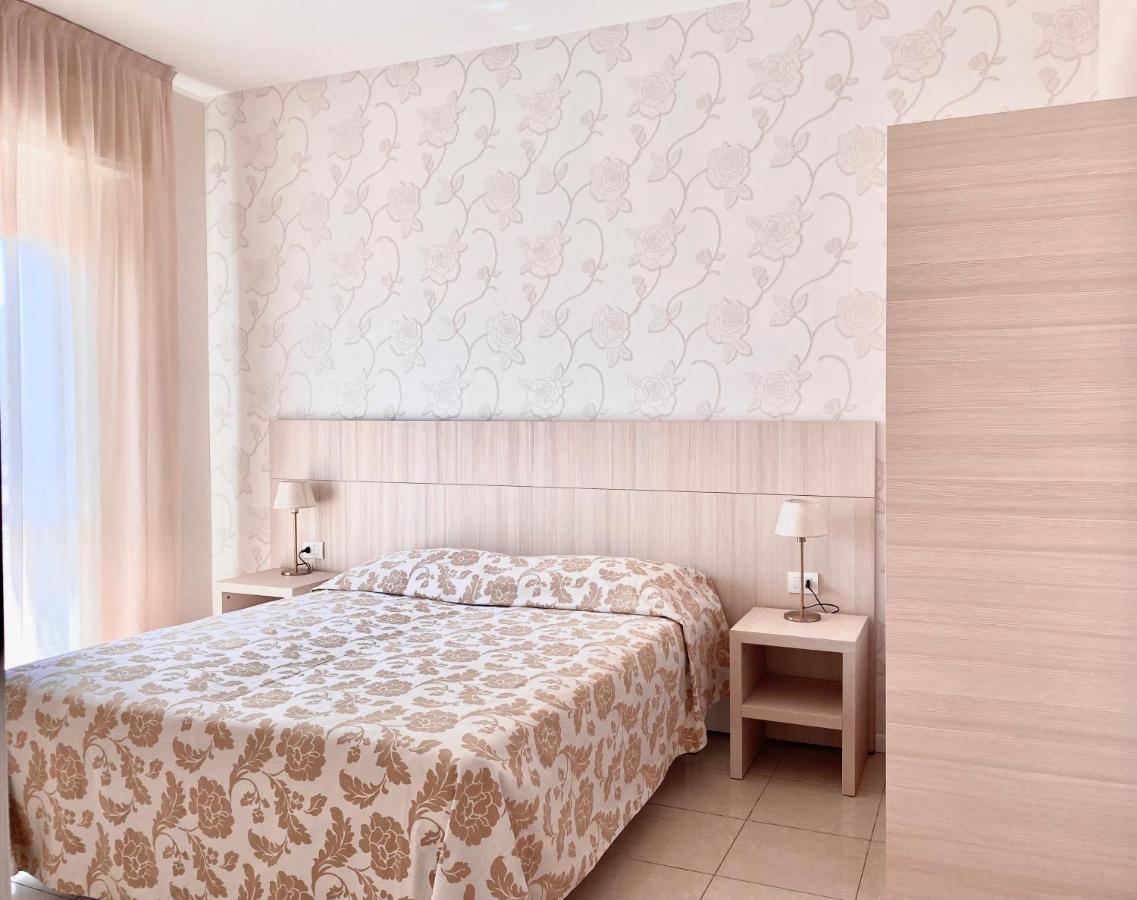 Santa Barbara Hotel & Apartments Bellaria-Igea Marina Zewnętrze zdjęcie