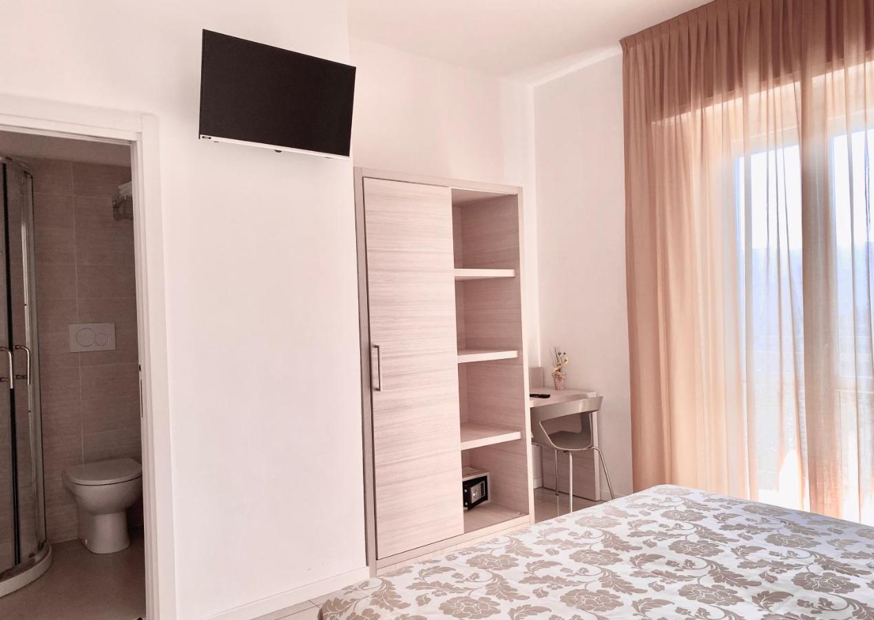 Santa Barbara Hotel & Apartments Bellaria-Igea Marina Zewnętrze zdjęcie