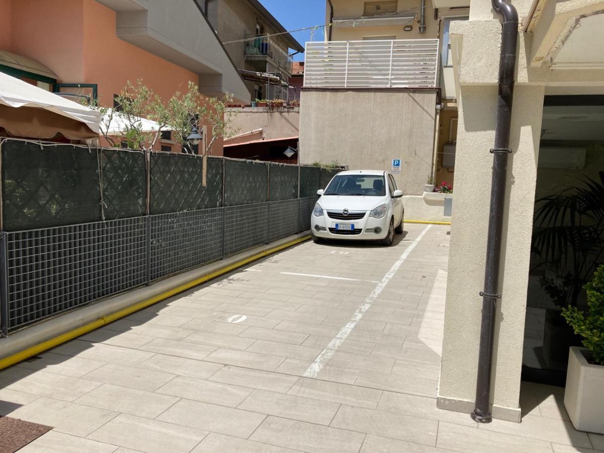 Santa Barbara Hotel & Apartments Bellaria-Igea Marina Zewnętrze zdjęcie